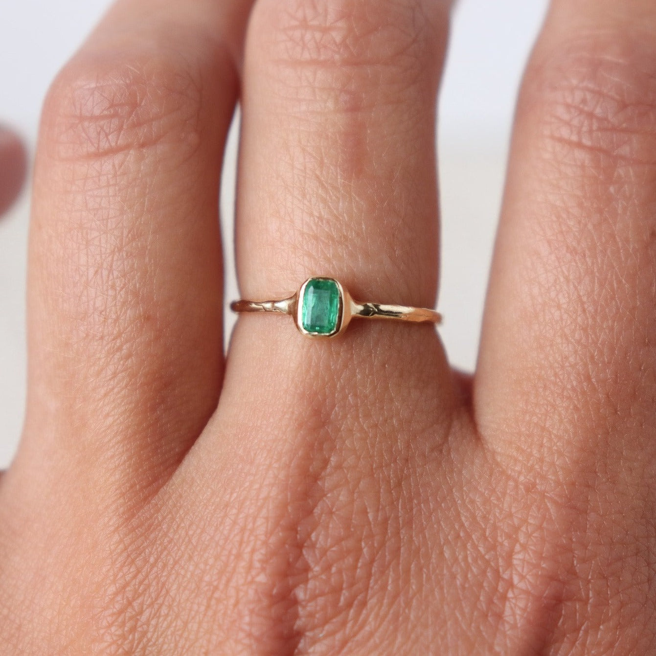 Mini Emerald Ring II | Emerald, 14k Gold