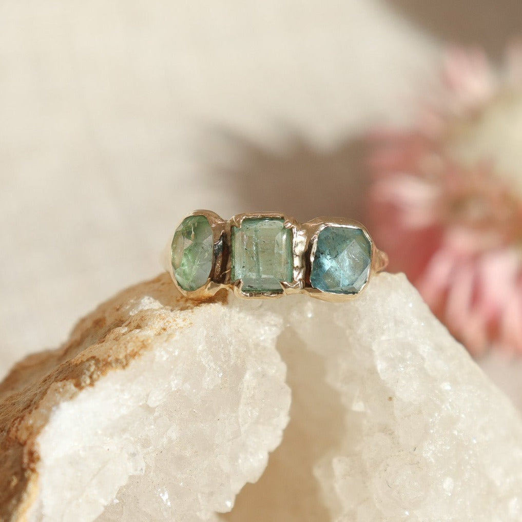 Ombre Blue Tourmaline Trio Ring | 14k Gold