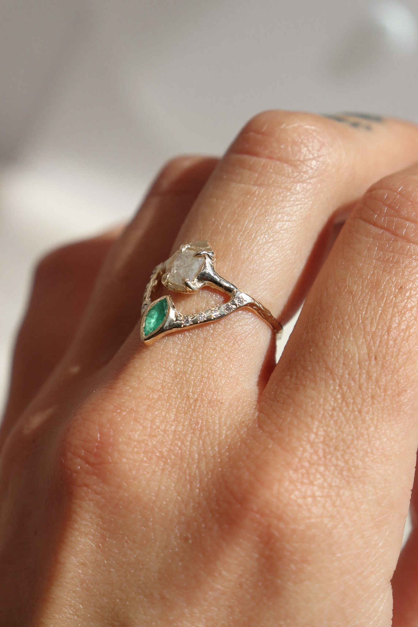 Reflections Ring | Icy Diamond, Emerald, Diamonds, 14k gold