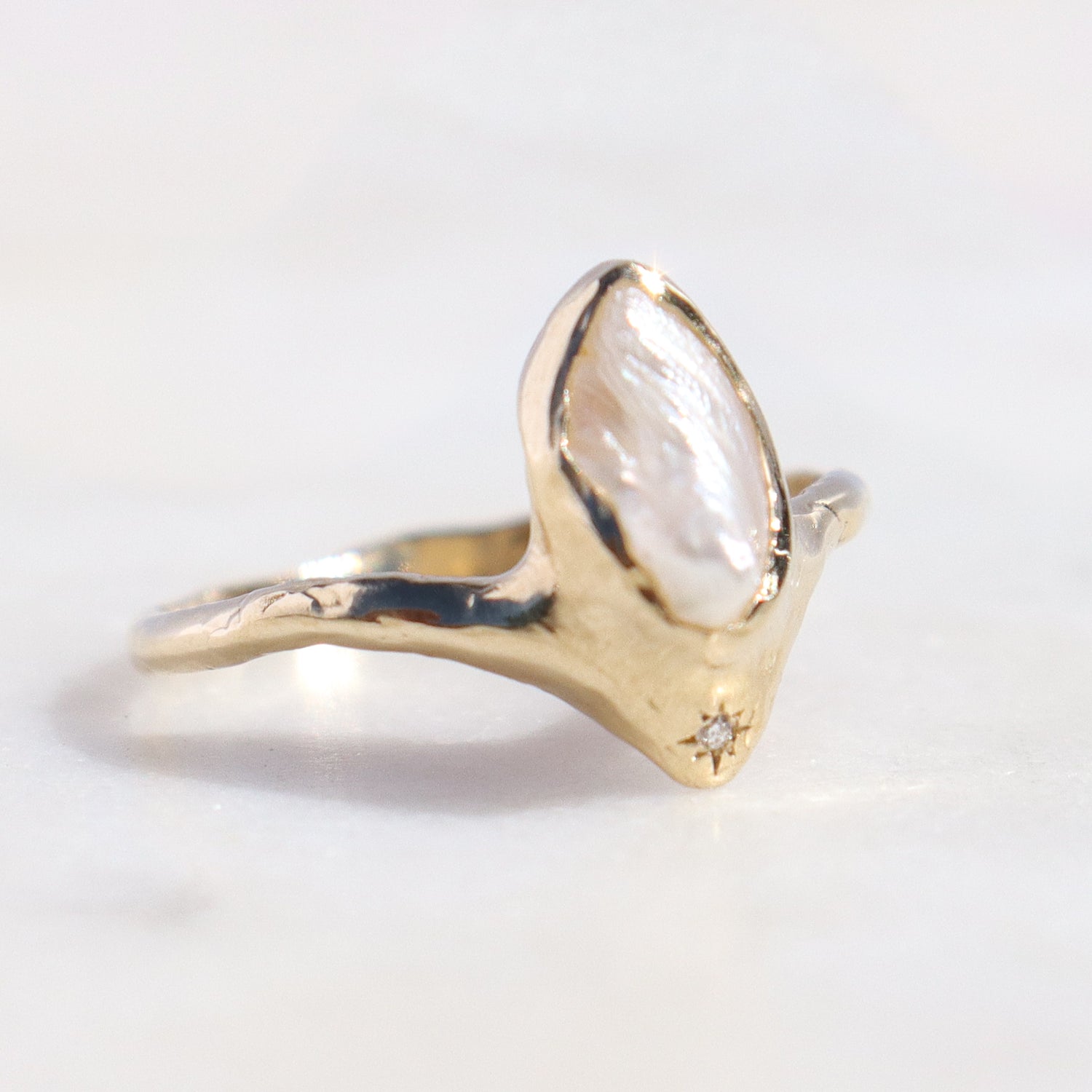 Reign of Light | Pearl, 14k Gold