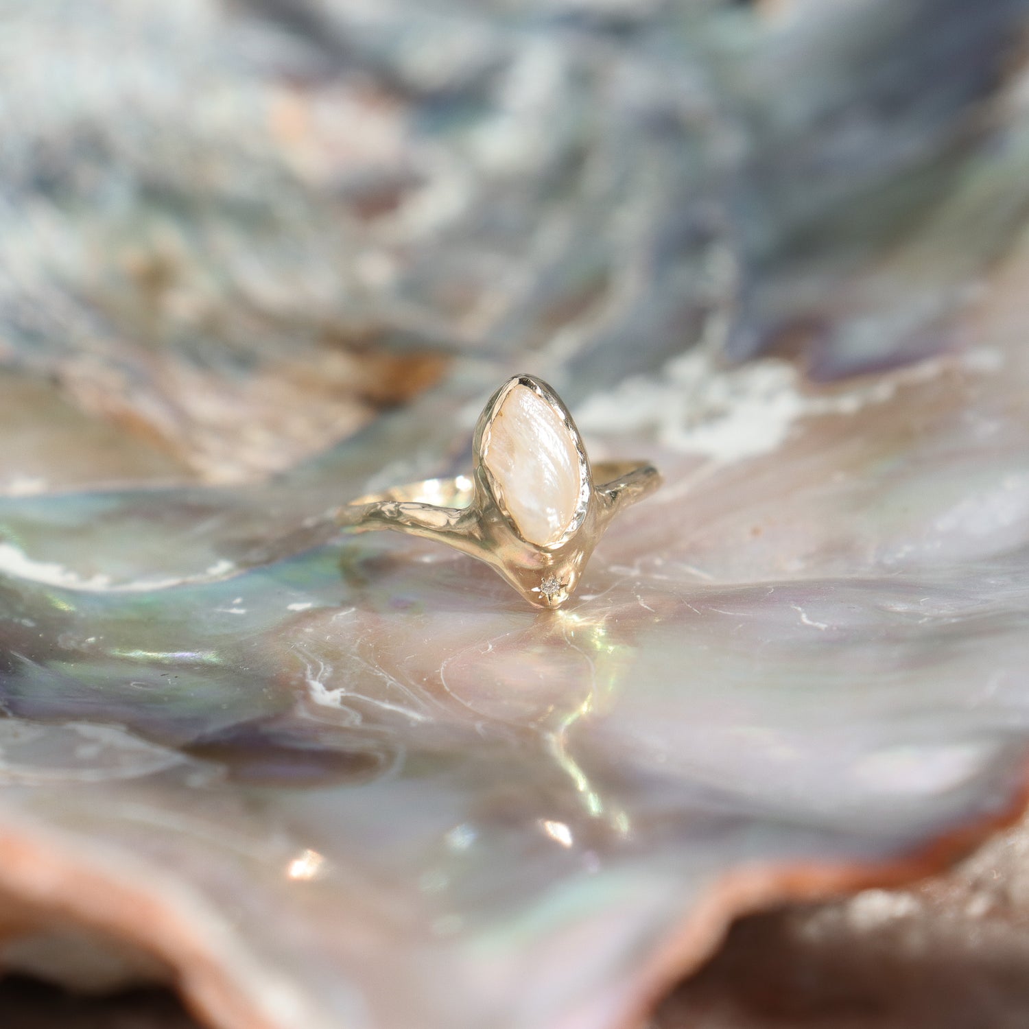 Reign of Light | Pearl, 14k Gold