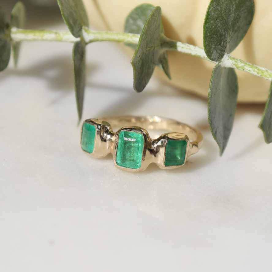Trio Ring | Emerald, 14k Gold