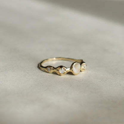 Nerida Ring | Pearl, MOP, Diamonds 14k Gold