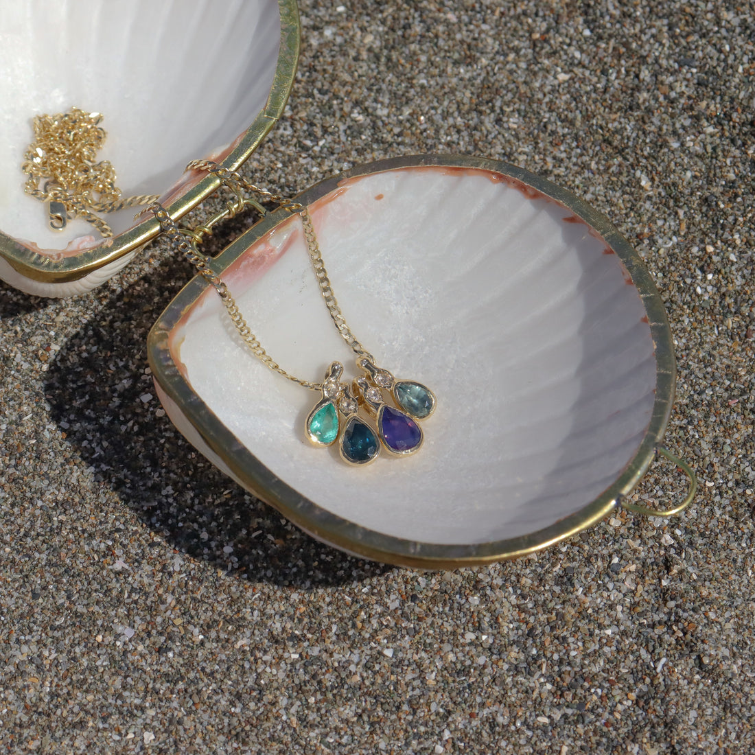 Daughter of the Tide | Droplet Charm, Purple Sri Lanken Sapphire, Diamonds, 14k Gold
