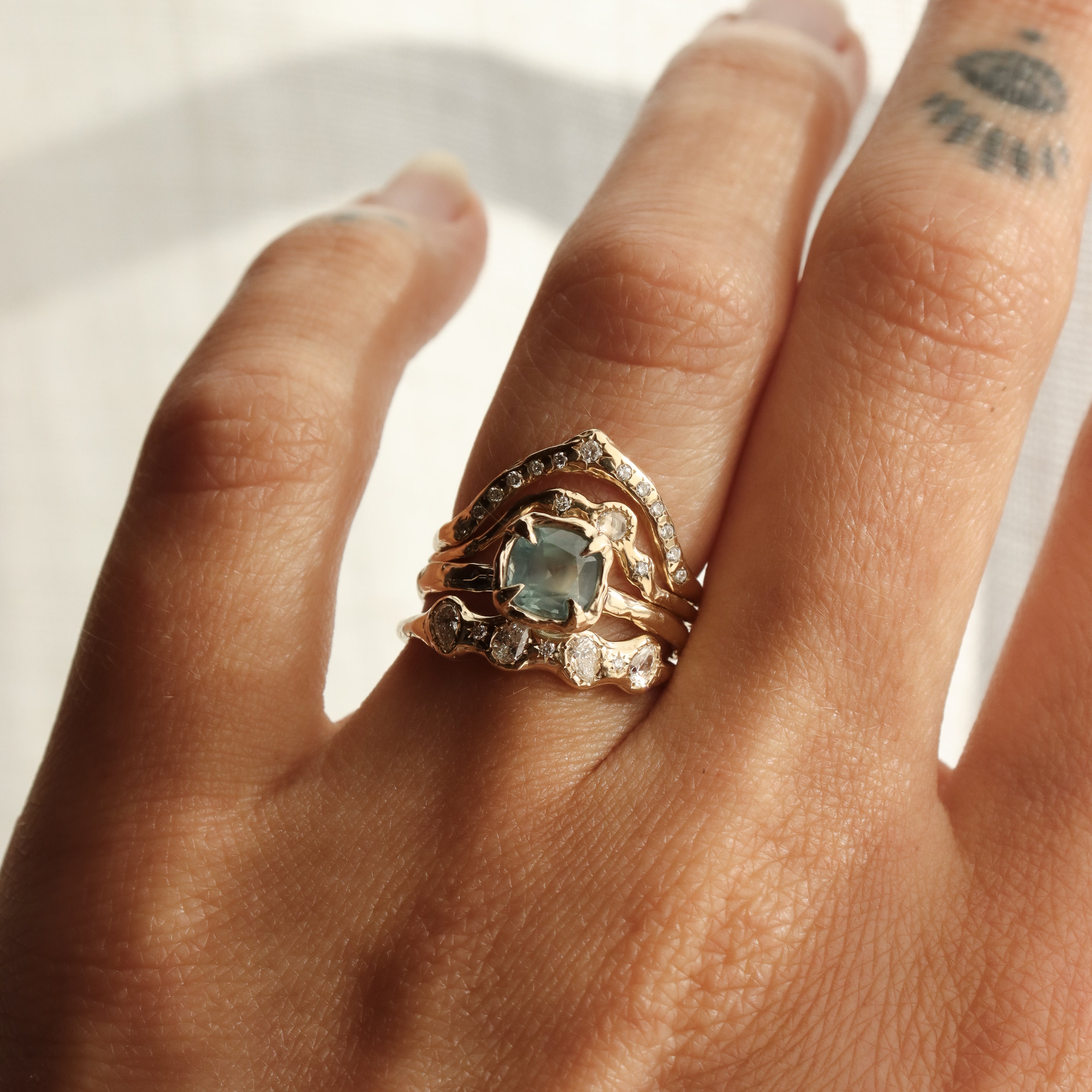 Skye Solitaire | Montana Sapphire, 14k Gold