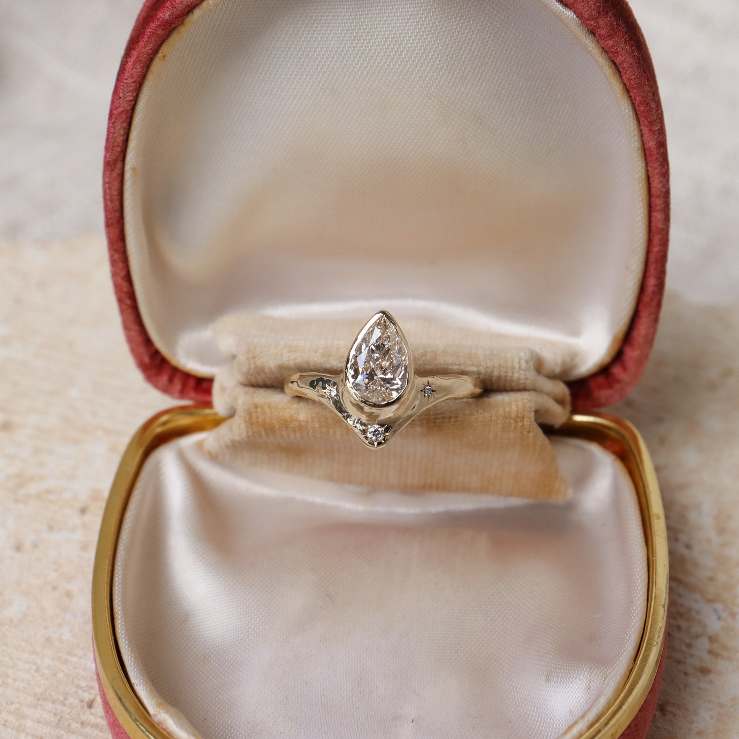 Reign of Light | Diamonds, 14k Gold