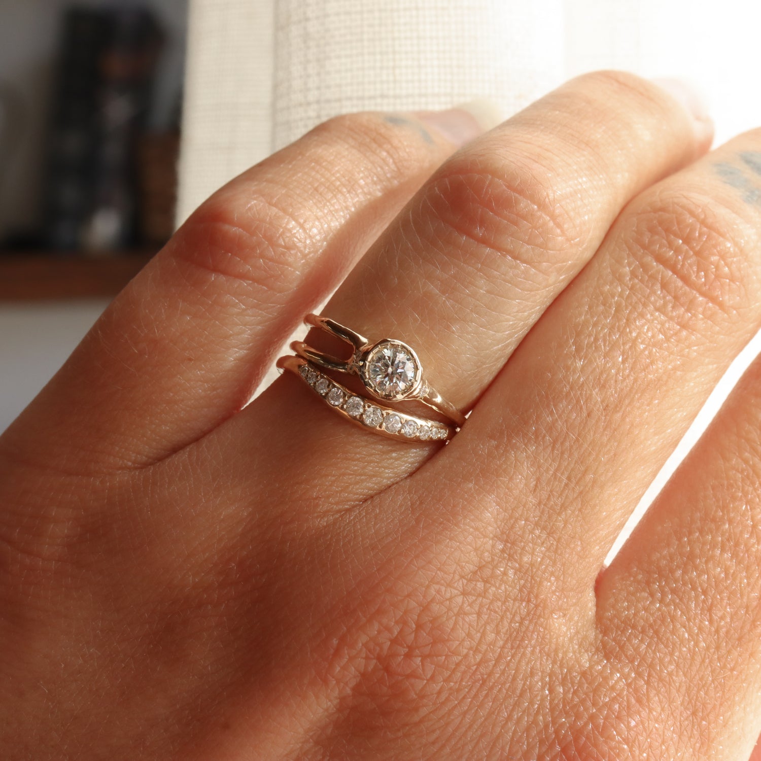 The Shooting Star Ring | 4mm Round Diamond, 14k Gold