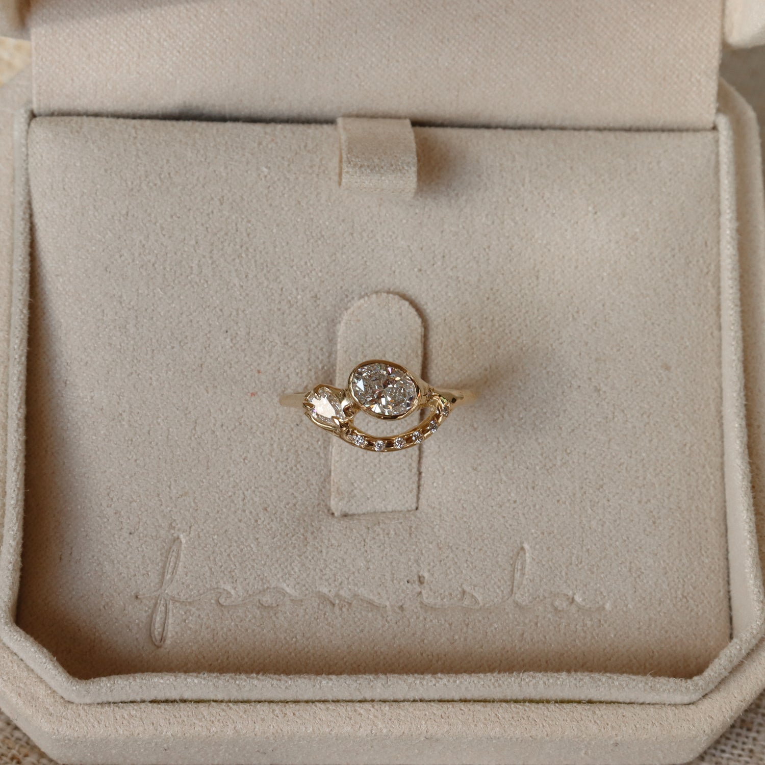 Petite Melusine | Diamonds, 14k Gold