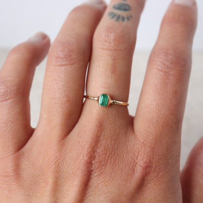 Mini Emerald Ring II | Emerald, 14k Gold