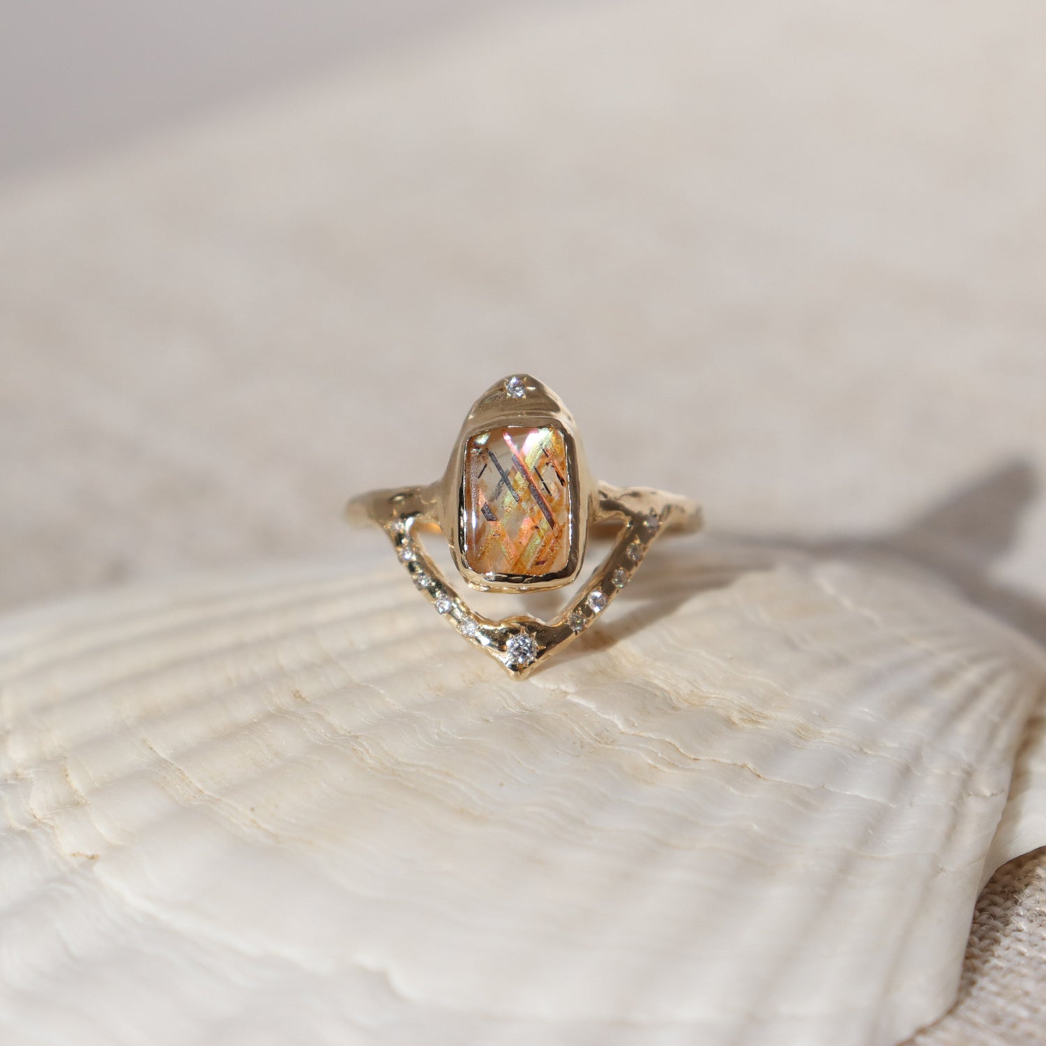 Starfall Ring | Rainbow Lattice Sunstone, Diamonds, 14k Gold