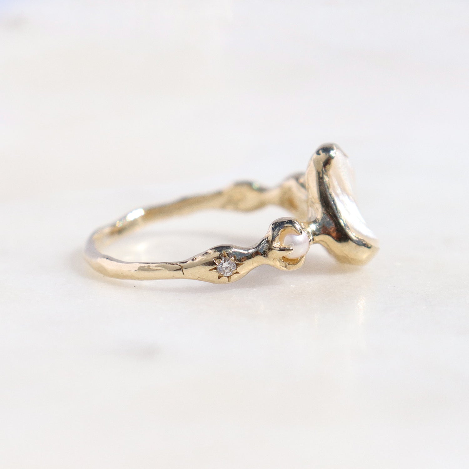 Nerida Ring | Pearls, Diamonds 14k Gold