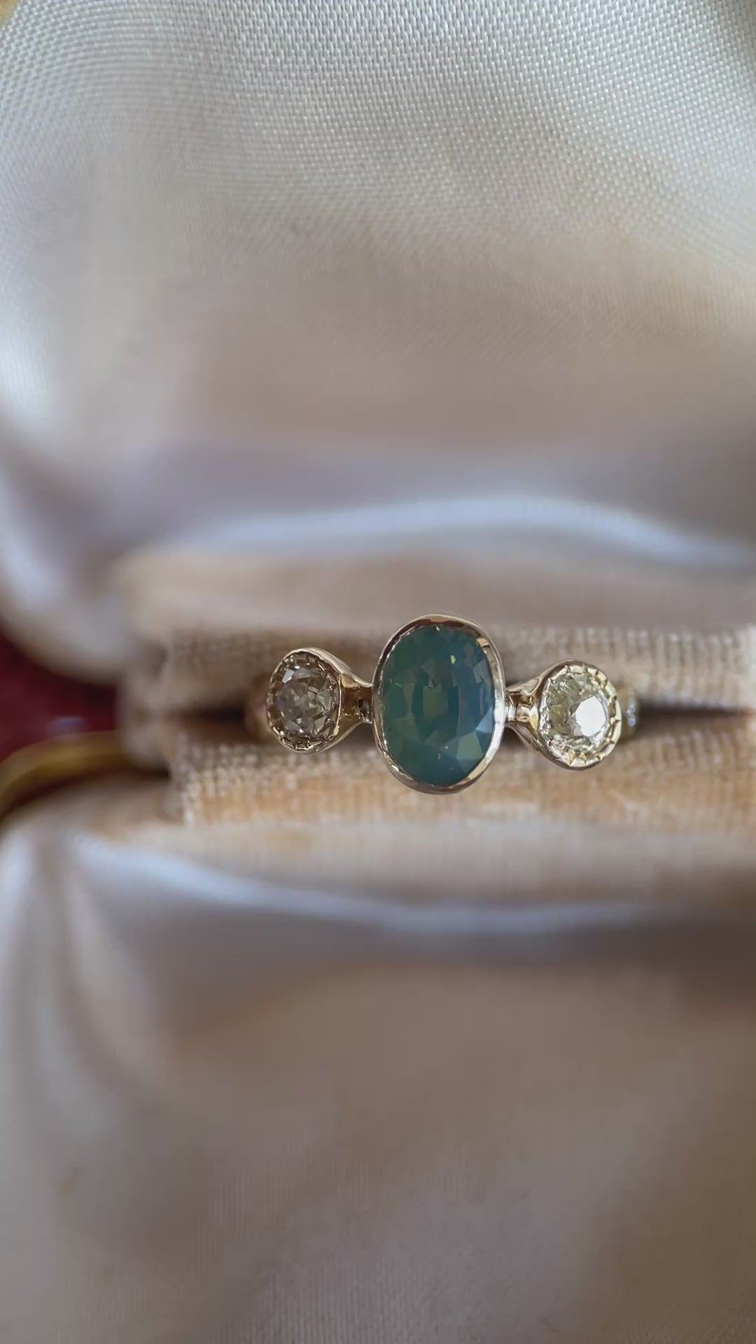 Naiad Ring | Australian Sapphire, Old Mine Diamonds, Diamonds, 14k Gold