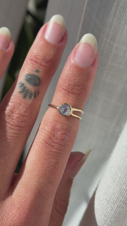 Shooting Star Ring | .33ct Opalescent Blue Sapphire