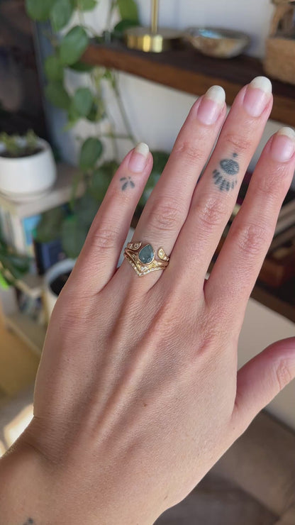 Reign of Light Ring | Montana Sapphire, Diamonds, 14k Gold