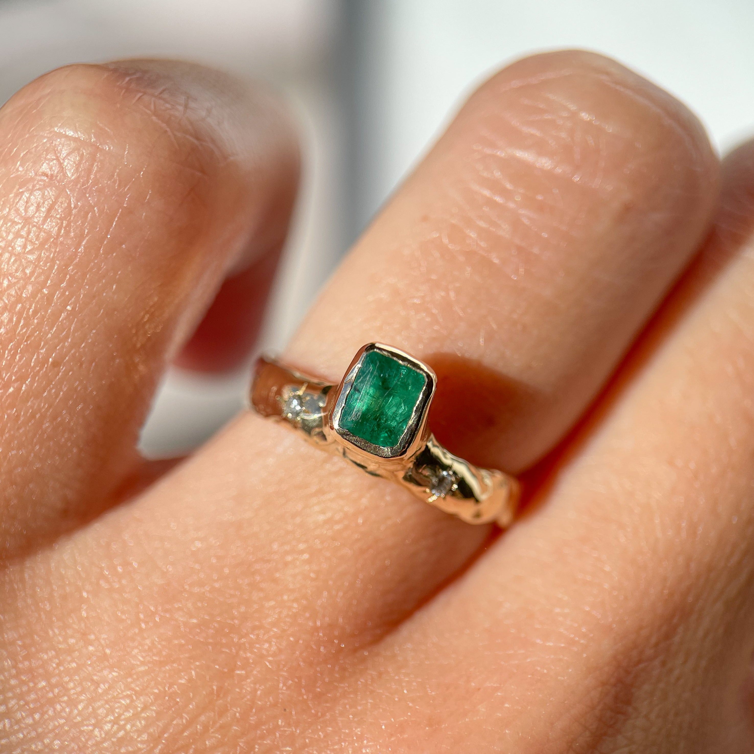 Estate 10KT Yellow Gold Rectangle Lab Emerald + Diamond Ring – LSJ